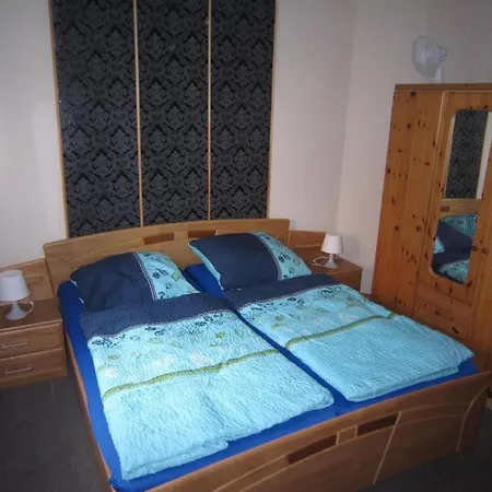 In Mit Garten- Terrasse Und Grill By Interhome *