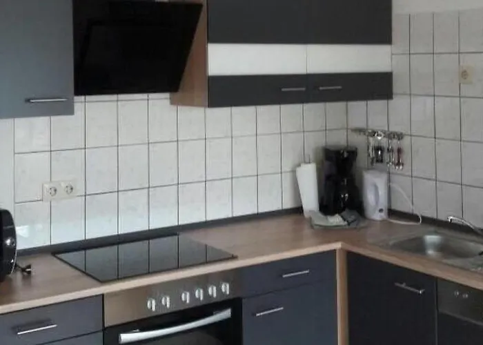 度假居 In Mit Garten- Terrasse Und Grill By Interhome Nesse